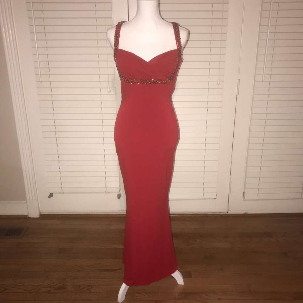 💎 Red JOVANI evening gown with rhinestones - Picture 1 of 8